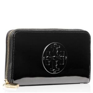 Tory Burch Black Patent Leather Zip Wallet